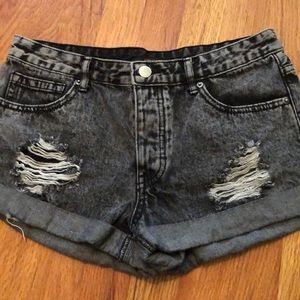 LAST CHANCE Forever 21 jean shorts